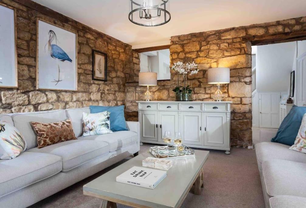 A Beautiful Cotswolds Cottage In Stroud Страуд Екстер'єр фото